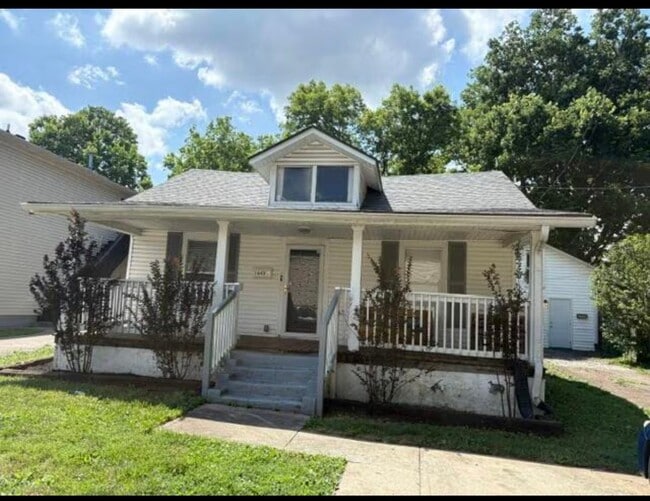 Photo - 1043 Crescent Ave (Lexington, KY) House