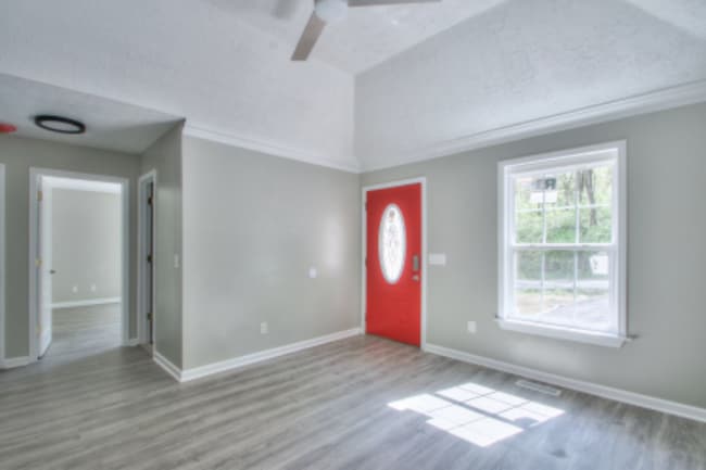 Photo - 2821 Old Matthews Rd House