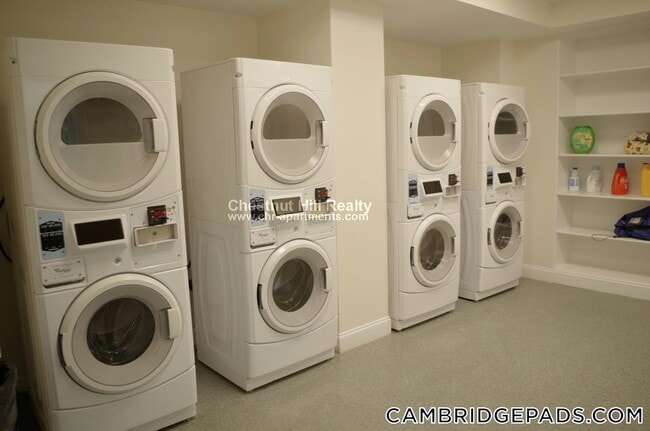 Building Photo - 1 Chauncy St