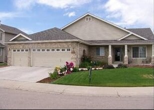 Building Photo - 614 Stoneham Ct