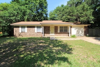 Building Photo - 4745 Praline Ln