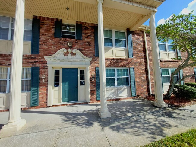 Foto del edificio - Lake Bentley Shores Condo- Unit C-3 Locate...