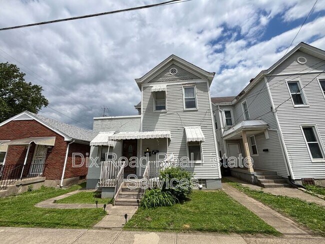 Foto del edificio - 1310 Shuler Ave