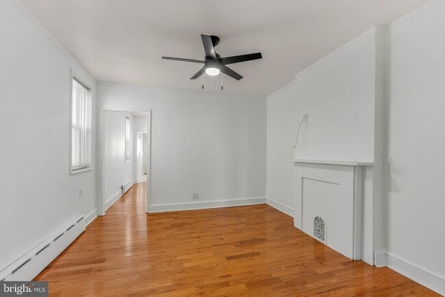 Building Photo - 2440 Carpenter St