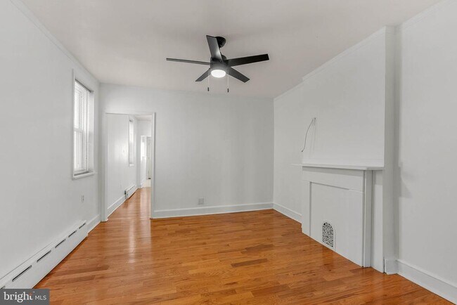 Foto del edificio - 2440 Carpenter St