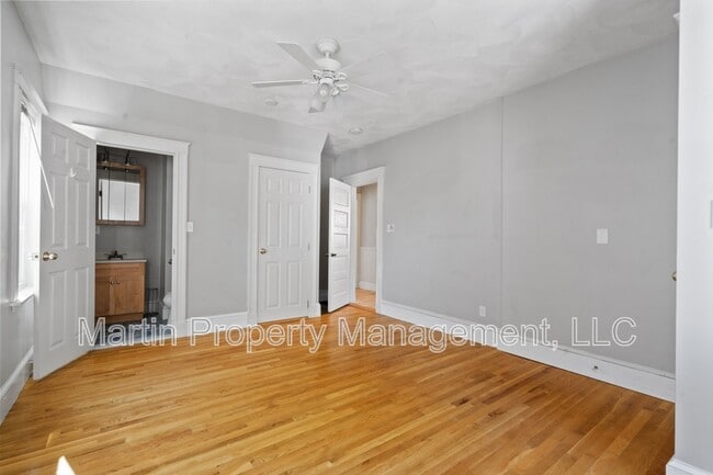 Building Photo - 146 Beech St