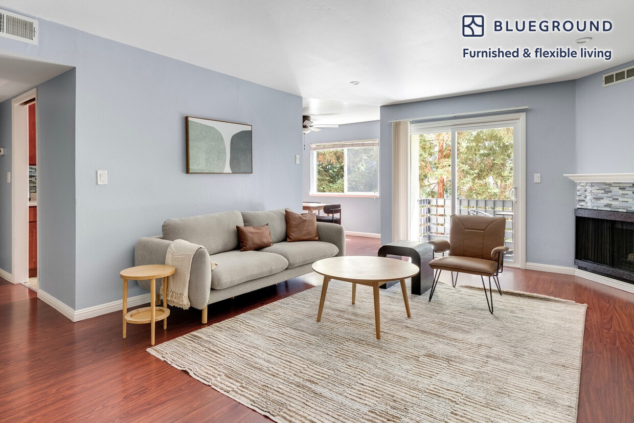 Foto principal - 235 Arlington Rd