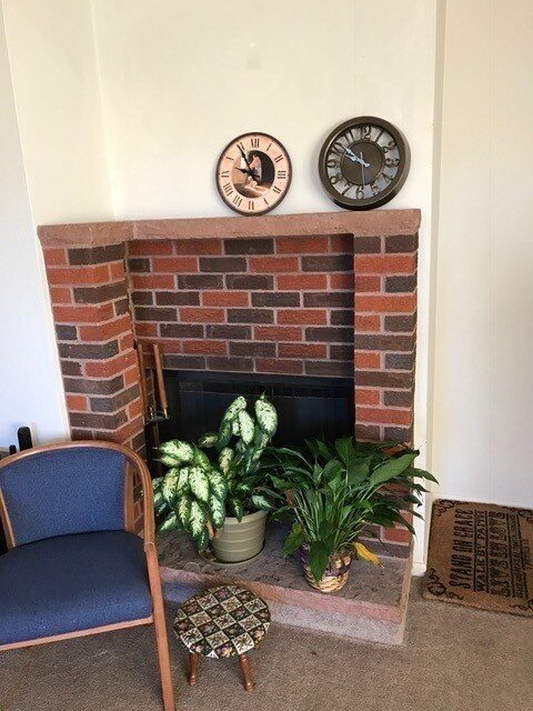 Foto del edificio - 2 Bedroom/2 Bath Duplex with attached gara...