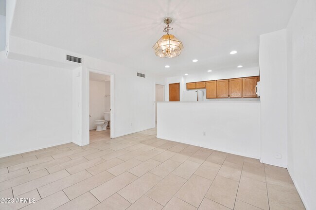 Foto del edificio - 4734 W Townley Ave