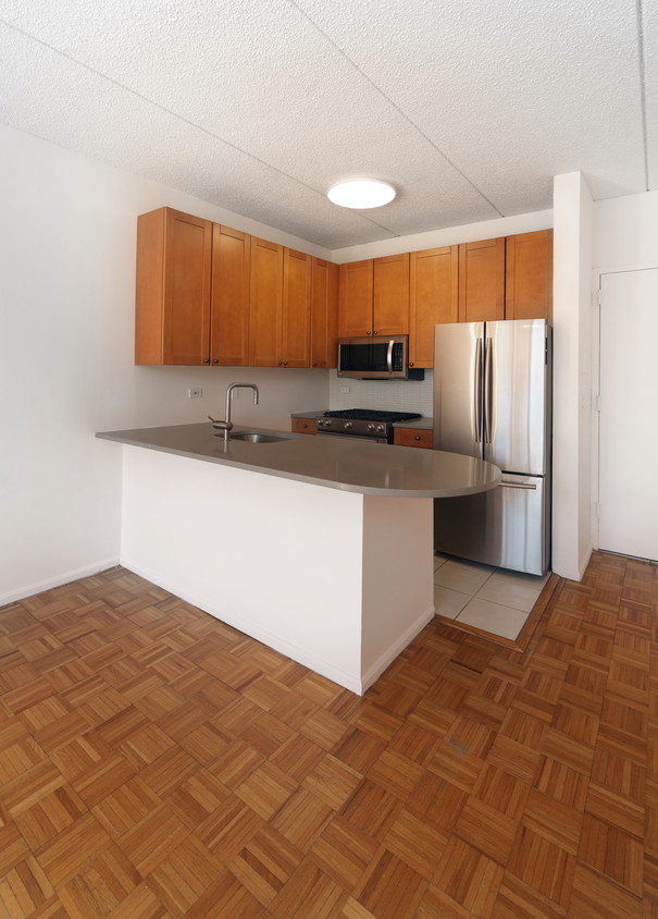 Foto principal - 280 E 2nd St