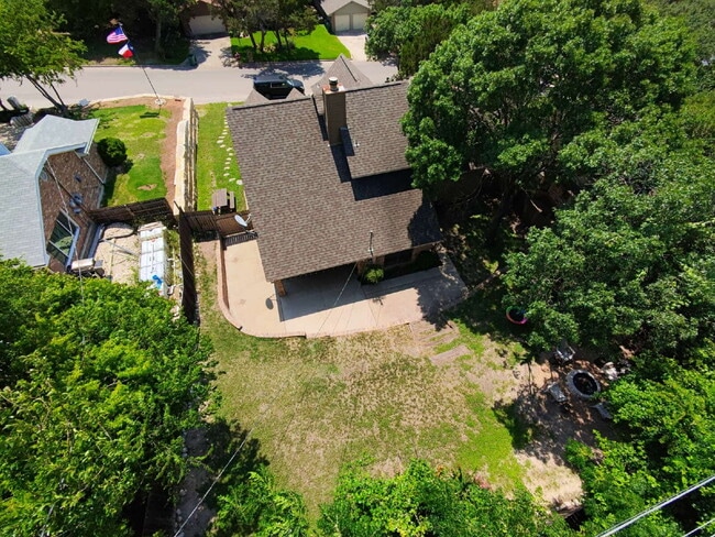 Building Photo - 1110 Boulder Run