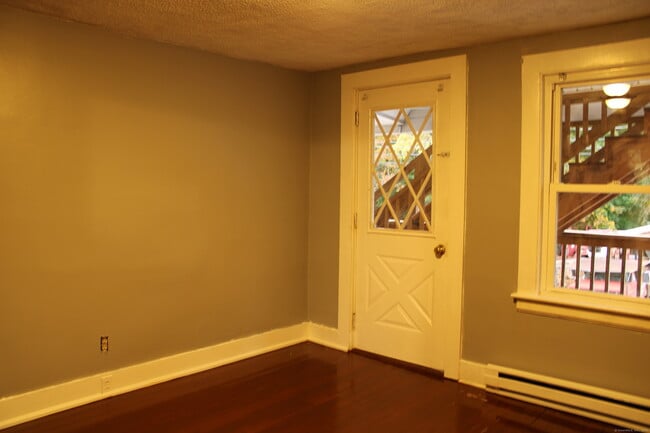 Foto del edificio - 24 James St