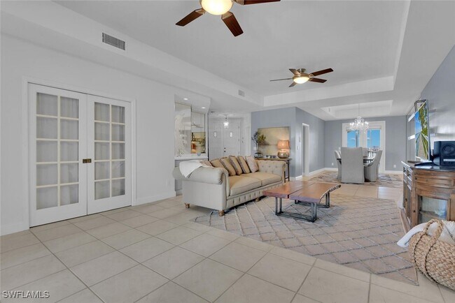 Foto del edificio - 2000 Royal Marco Way