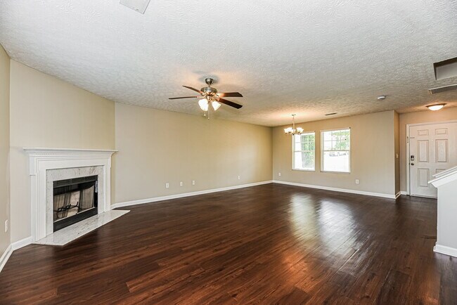Foto del edificio - 5012 Millpond Ct