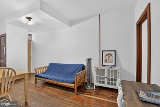 Building Photo - 4107 Ludlow St