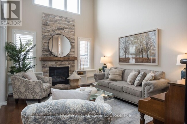 Building Photo - 476 Laundon Terrace