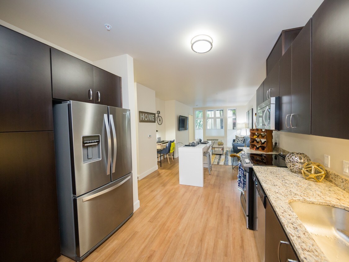 The Cameron Apartments Portland, OR