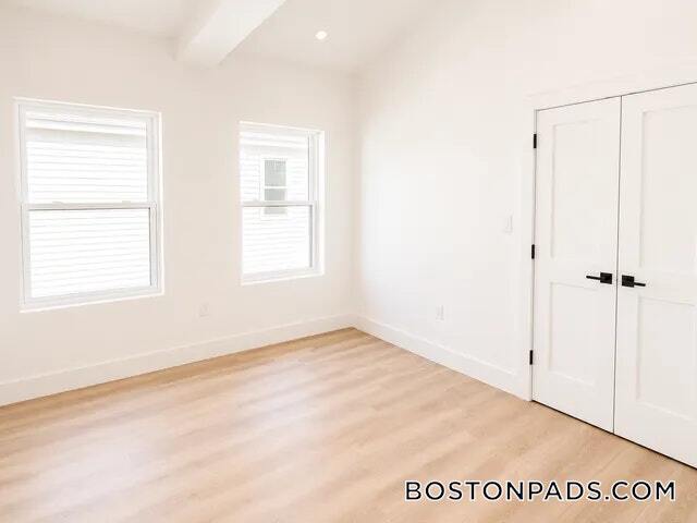 Foto del edificio - 275 Shrewsbury St