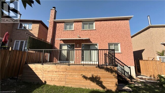 Building Photo - 5202 Huntingfield Dr