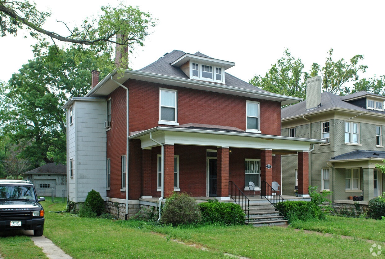Building Photo - 2512 Belmont Blvd