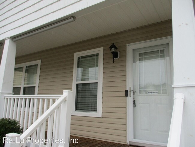 Building Photo - 3 br, 2 bath House - 587 Denny Dr