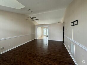 Building Photo - 1728 Elverton Rd
