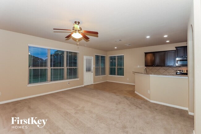 Building Photo - 18922 Deer Trace Dr