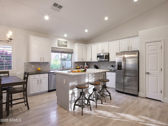 Foto del edificio - 17237 N 52nd St