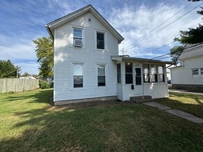 Building Photo - 1533 24th Ave