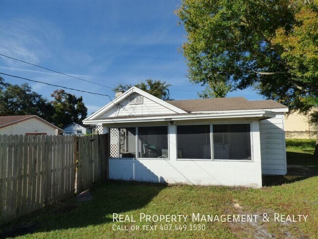 Building Photo - 2 BR / 1 BA Home in Trotwood Park