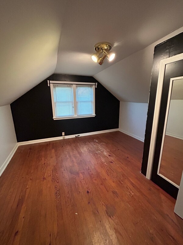 Foto del edificio - 1231 Hilldale Rd