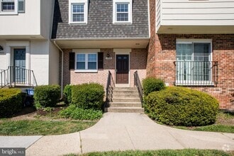 Building Photo - 14630 Tynewick Terrace