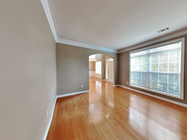 Foto del edificio - 2542 Carleton Gold Rd