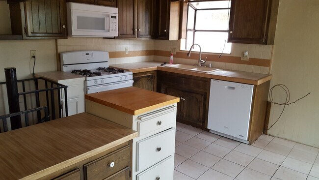 Foto del edificio - Three Bedroom Cabin