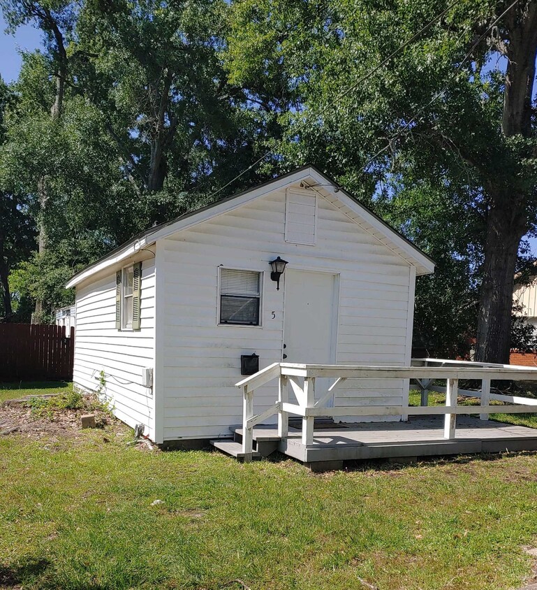Primary Photo - 2106 Avenue M