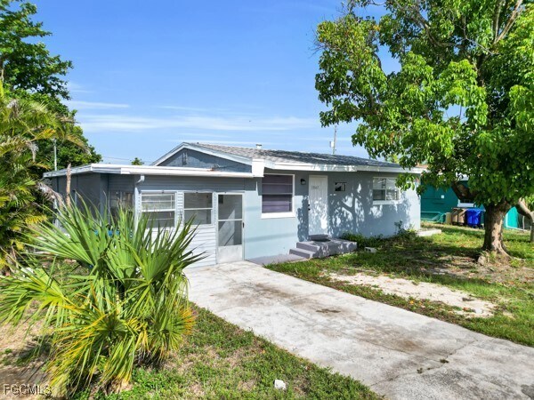 Foto principal - 3847 Maxine St