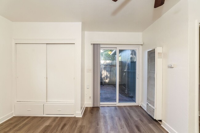 Building Photo - 2107MONTGOMERYDRIVE (L)