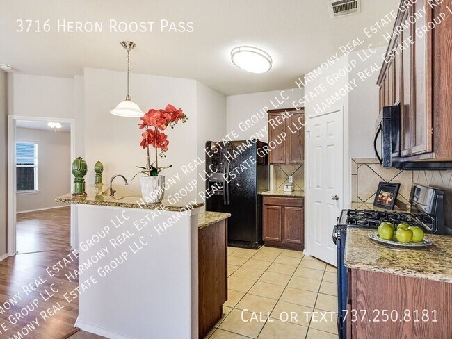 Foto del edificio - 3716 Heron Roost Pass