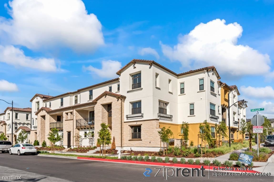 Primary Photo - 4 br, 3.5 bath Townhome - 803 Santa Cecili...