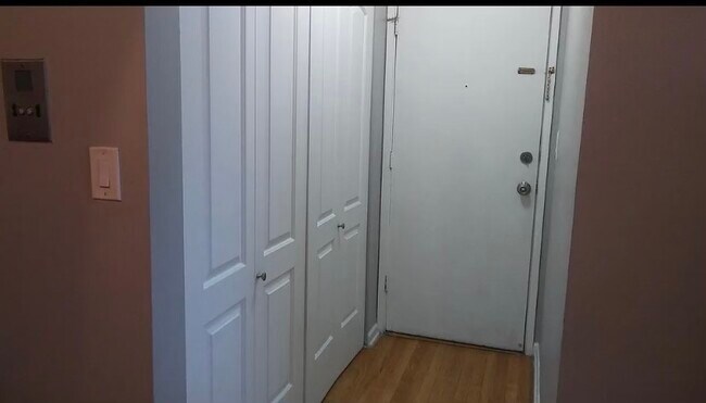 Foto del edificio - 1415 W Lunt Ave