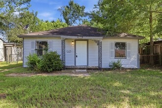 Building Photo - 2088 Pope St