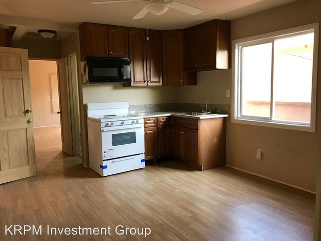 Foto del edificio - 4780 Weik Ave