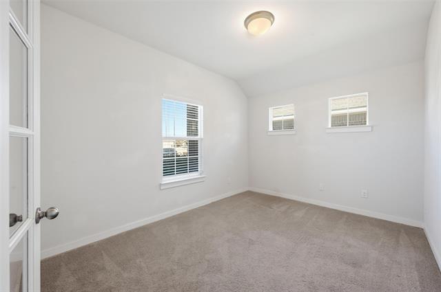 Building Photo - 8948 Devonshire Dr