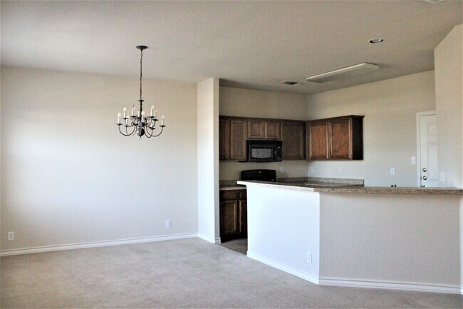 Foto del edificio - MEADOW OAKS