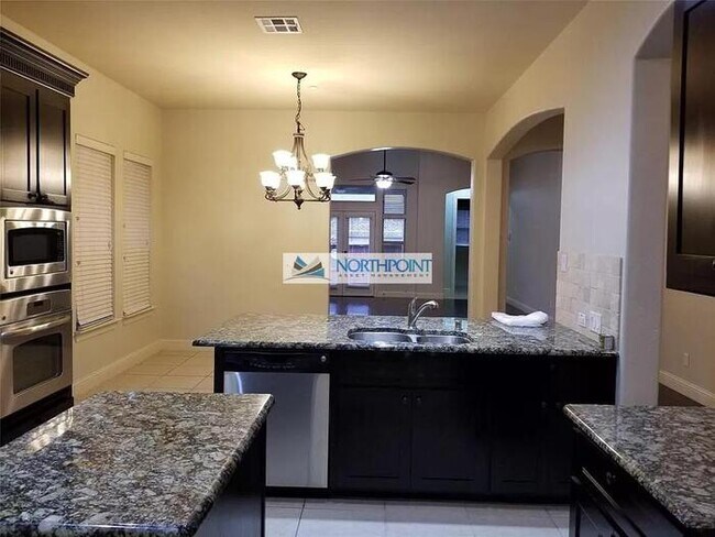Foto del edificio - 3701 Post Oak Trail