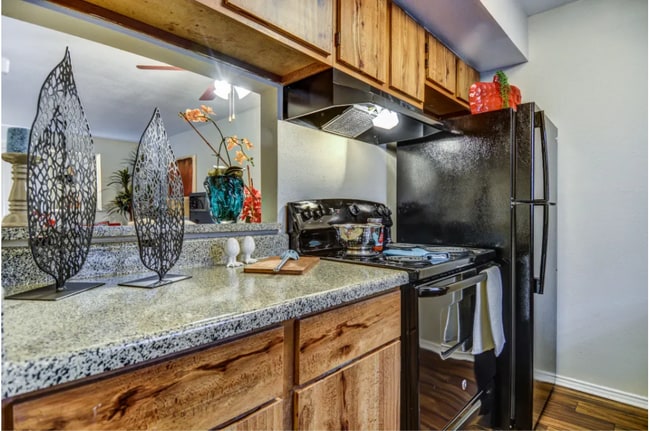 dfshdhdfdf.PNG - Lost Creek Ranch Apts