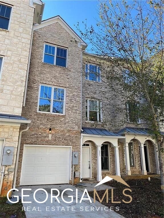 Foto principal - 4873 Pinnacle Dr