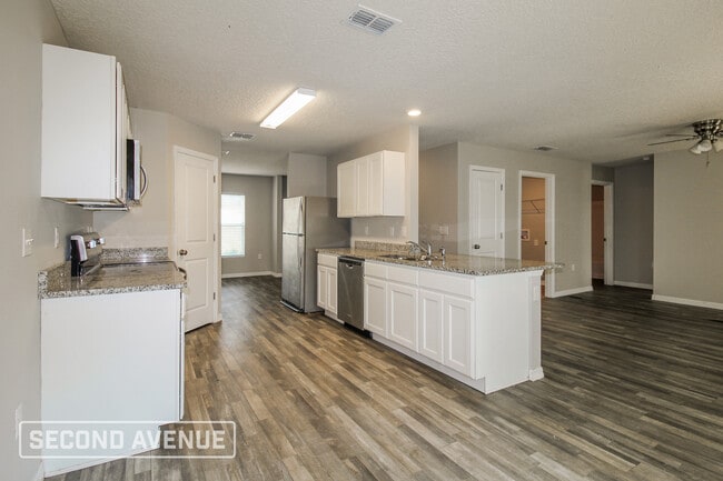Foto del edificio - 6936 N Deer Point