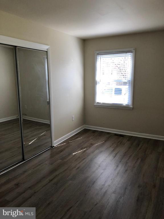 Foto del edificio - 104 Lark Ln