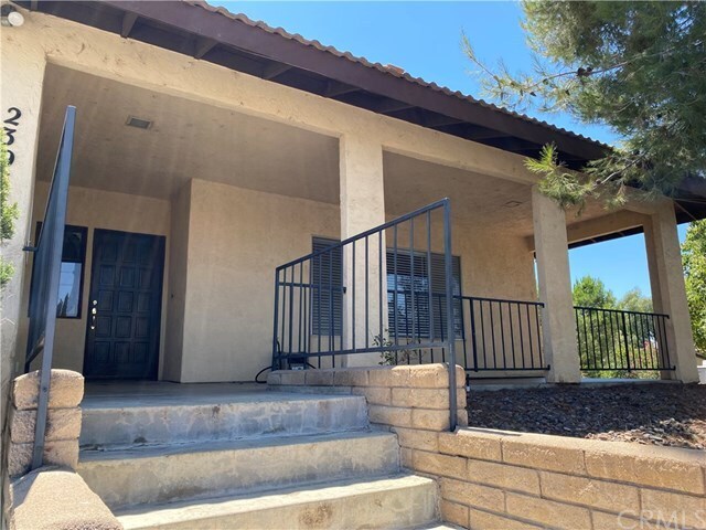 Building Photo - 23955 Canyon Lake Dr N